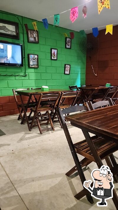 Veja imagens do interior do Pizzaria Taverna