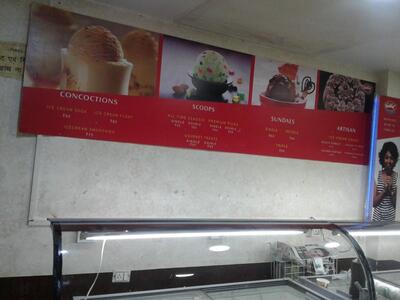 The advertisement shows information about Fire & Ice Family Restaurant Restaurant in Ujjain