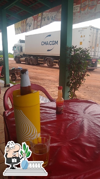 Veja imagens do exterior do Bar do Ezequiel