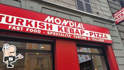 Gli interni di Mondial Kebab