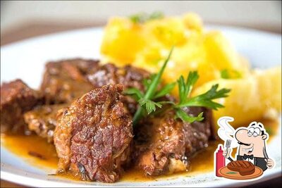 Há uma seleção de refeições para os amantes da carne