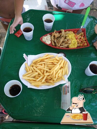 O Sítio Robatto Ecopousada serve fritas