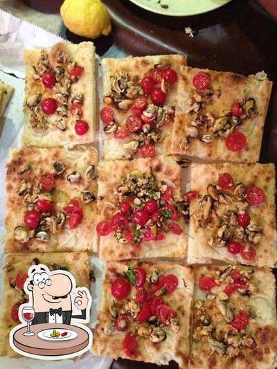Platti al Maxpizza Posatora Ancona