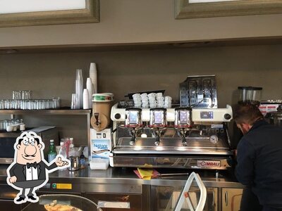 Dai un'occhiata agli interni di Ca'puccino