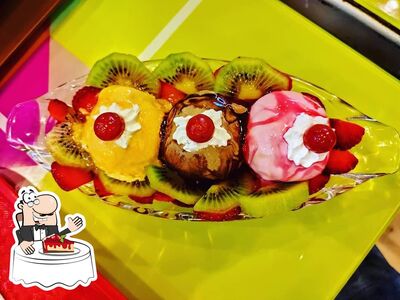 Squeez offers a variety of sweet dishes