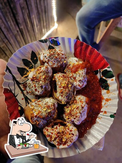 Meals at Momo Is Love
