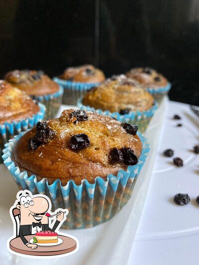 Don’t forget to order a dessert at Kitchen 7/F