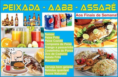 Delicie-se com um hambúrguer no Peixada AABB Assaré