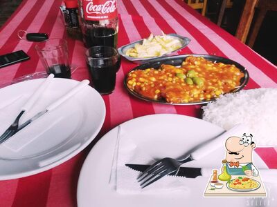 Comida em Bar e Restaurante Prainha