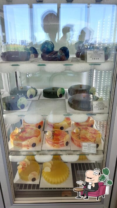 Siediti a un tavolo di Pasticceria Beverara