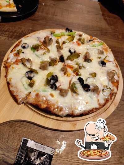 Pick pizza at The Street Cafe by Ab's Kitchen