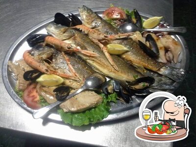 Buffet Bonaca - Petrčane propone un'ampia selezione di pasti di mare