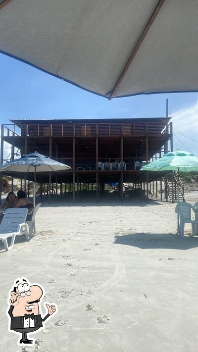 O interior do Algodobeach restaurante