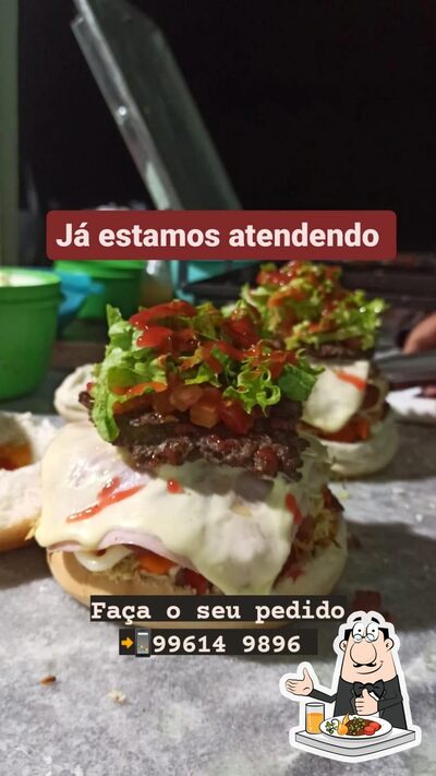 Comida em Tio Max Lanches