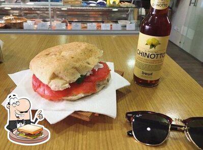 Ordina un panino al fast food Que Te Pongo