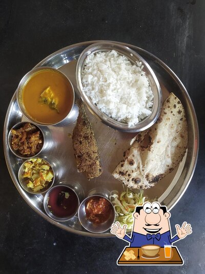 Meals at Corner Point (Arpora)