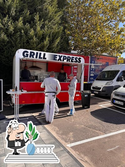 Découvrez l'espace ouvert de Grill Express