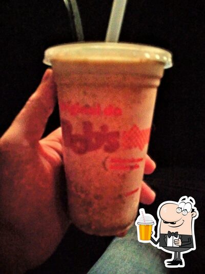 Bob's Burger - Taguatinga Shopping serve uma seleção de drinques