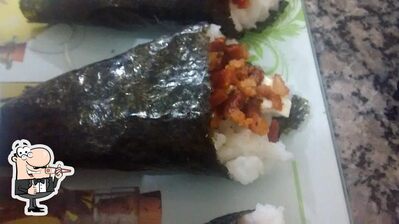 Rolos de sushi são oferecidos por Temaki in Home