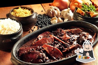 Platos en Lanches Velloss Bar 24hs