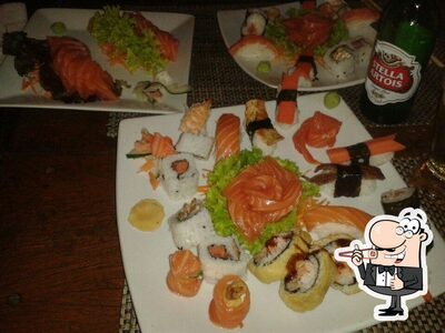 Rolos de sushi são servidos no Japa da Vila