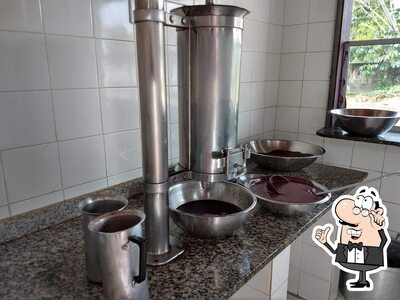Veja imagens do interior do Açaí do Dodó