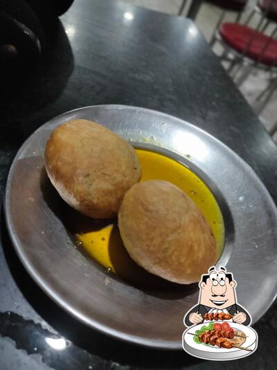 Food at R K Sweets and Chat Corner