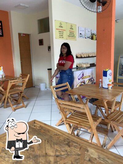 Veja imagens do interior do Cafeteria e Lanchonete Colonial