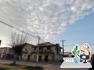 a área exterior é uma característica importante do Qualy Pão Padaria & Confeitaria