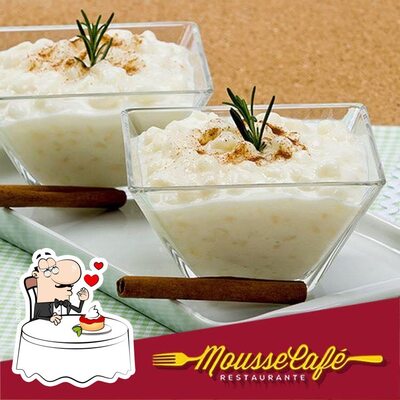 MousseCafe oferece uma seleção de sobremesas