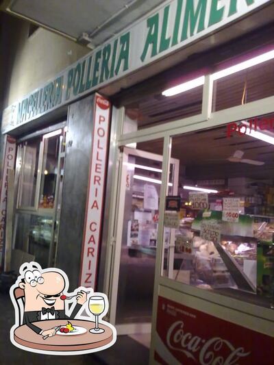 Platti al Polleria Carizzi