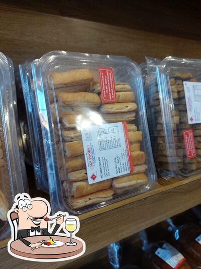 Meals at JJ Bakers