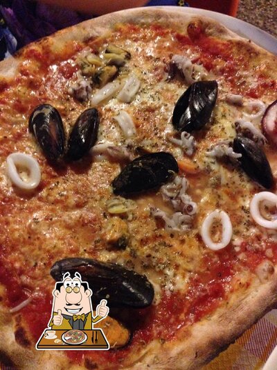 Scegli una pizza al ristorante Stabilimento Airone