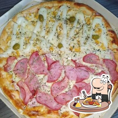 No Radio Tâm Sự, você pode desfrutar de pizza