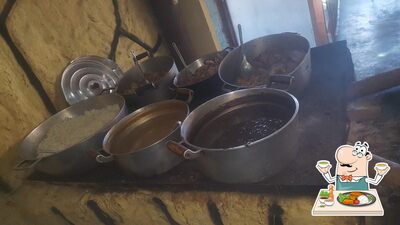 Platos en Restaurante Marimbondo