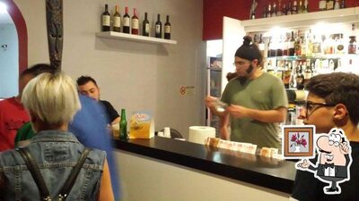 Dai un'occhiata agli interni di Barbablu