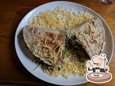 Platos en Cravo e Canela