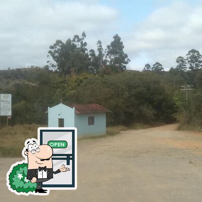 Veja imagens do exterior do Raizes Bar