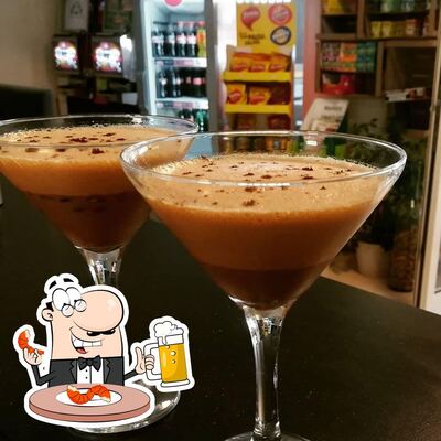 Puoi prenderti un rinfrescante bicchiere di birra chiara o scura