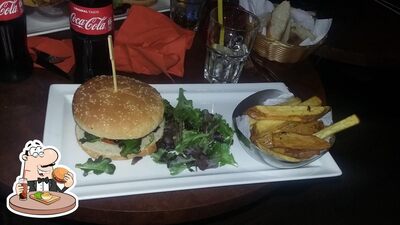 Essayez l'un des hamburgers servi à L'Etage du Gibus