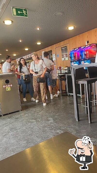 Dai un'occhiata agli interni di Crêpes