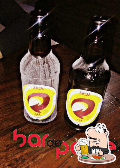 Peça um copo de cerveja leve ou escura