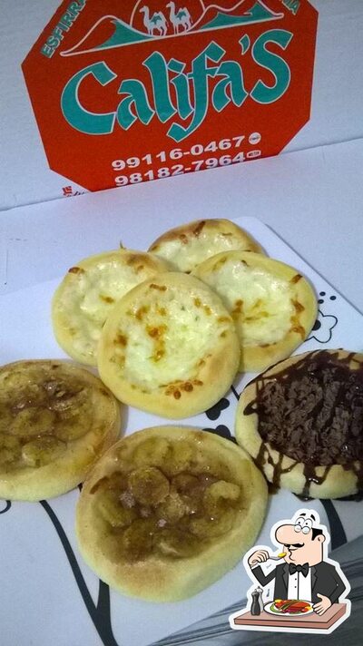 Comida em Califa's - Esfiharia e Pizzaria José Bonifácio SP