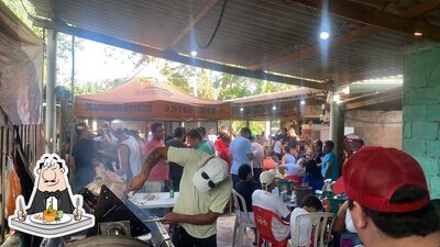 Comida em Rancho Vicent's Bar