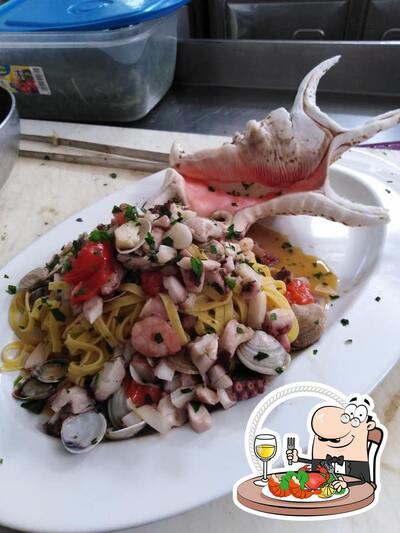 Al Brigantino propone un'ampia varietà di pasti di mare