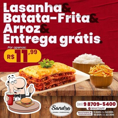 Sandra Lanches Pizzaria e Restaurante provê uma seleção de opções para os amantes dos hambúrgueres