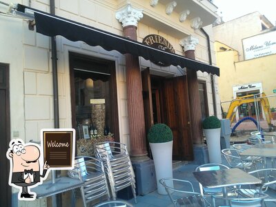 Friend'S Bar foto