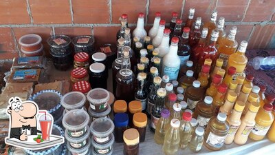 Alberto do coco offerece um número de bebidas