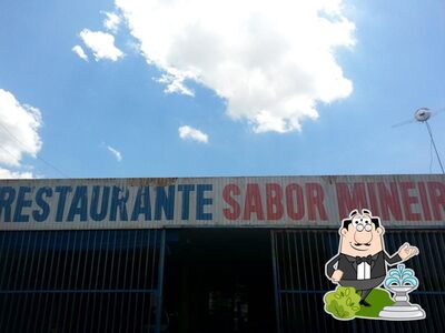 a área exterior é uma característica importante do Restaurante Sabor Mineiro