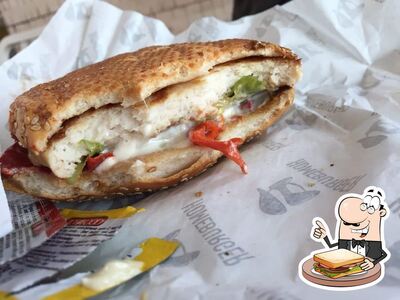 Prenditi un panino per pranzo o cena